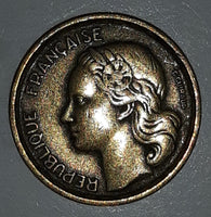 1950 France Liberte Egalite Frateranite Republique Francaise 10 Francs Metal Coin