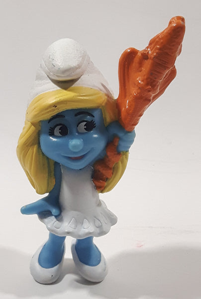 2013 Peyo Smurf "Party Planner" #2 Holding Magic Wand McDonalds Happy Meal Collectible Toy Figurine - Vietnam