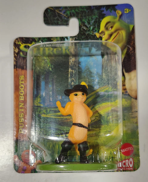 2021 Mattel DreamWorks Micro Collection Shrek Puss in Boots 2 1/8" Tall Toy Figure New in Package