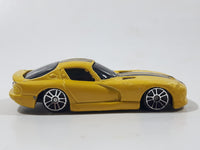 2009 Maisto 1998 Dodge Viper GT2 Yellow With Black Stripes Die Cast Toy Car Vehicle Missing Spoiler