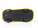 2009 Maisto 1998 Dodge Viper GT2 Yellow With Black Stripes Die Cast Toy Car Vehicle Missing Spoiler