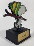 Vintage 1970s Aviva United Syndicate Features Snoopy Ski Bum 5 1/4" Tall Plastic Trophy